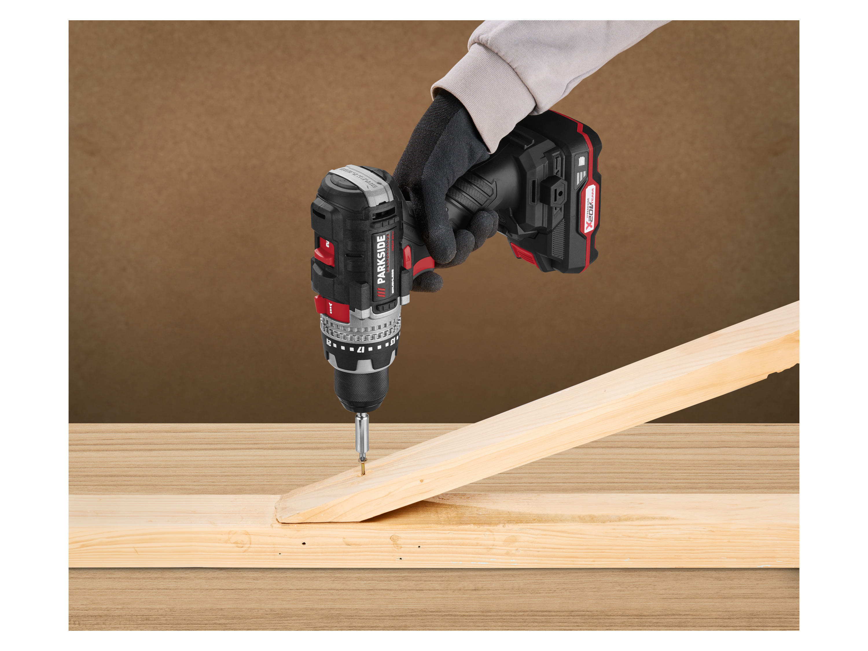 Thumbnail - PARKSIDE PERFORMANCE® 20 V Akku-Bohrschrauber Starterset »PBSAP 20-Li A1«, mit Akku und Ladegerät