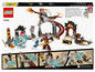LEGO Ninjago Set mit Trainingsgelände und drehenden Plattformen.
