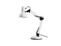 Eine weiße Schreibtischlampe mit einem flexiblen Arm.