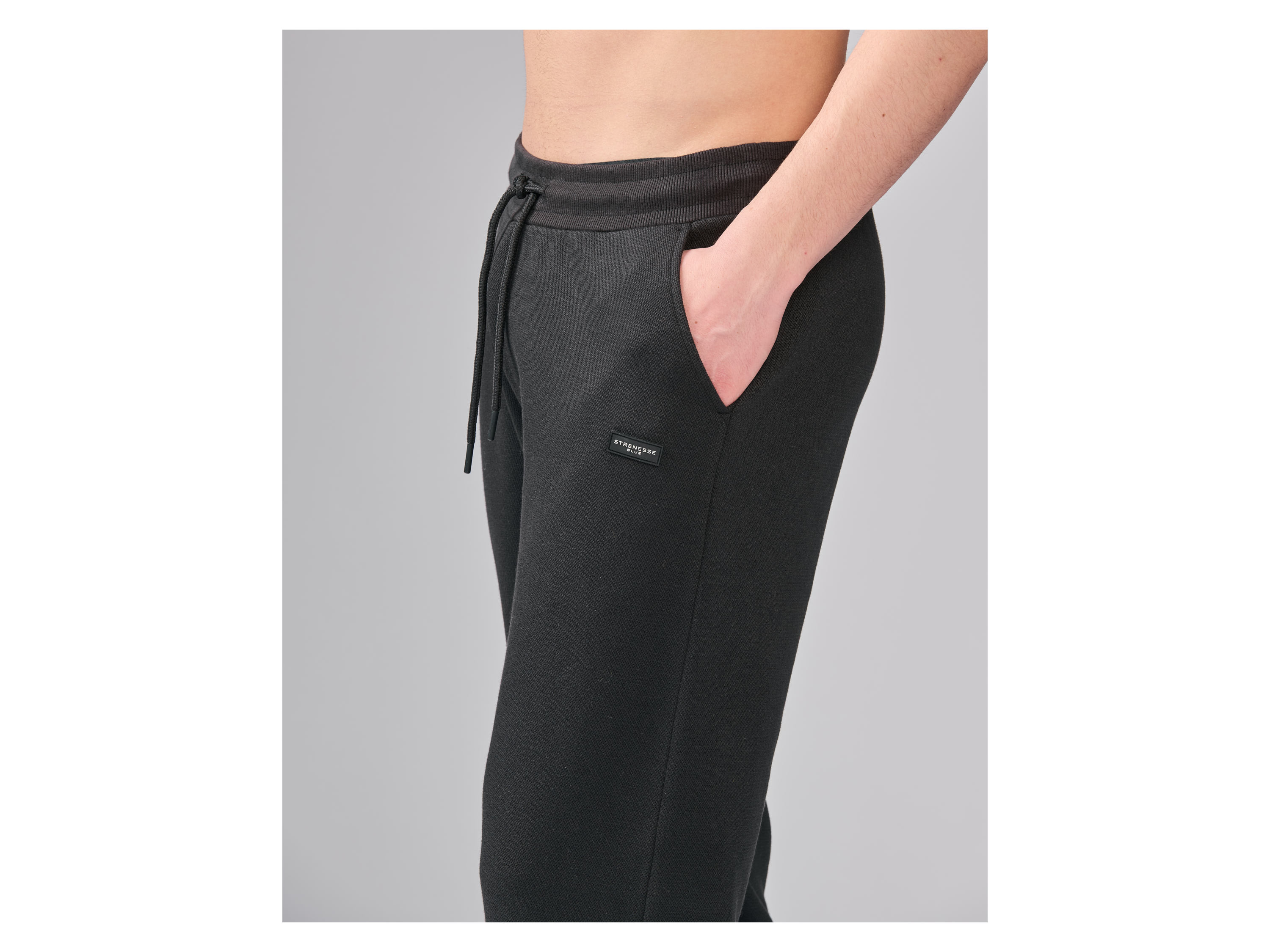 STRENESSE BLUE Herren Sweatpants »Jogi Löw - Kollektion« (Schwarz, XL) – Bild 3 von 3