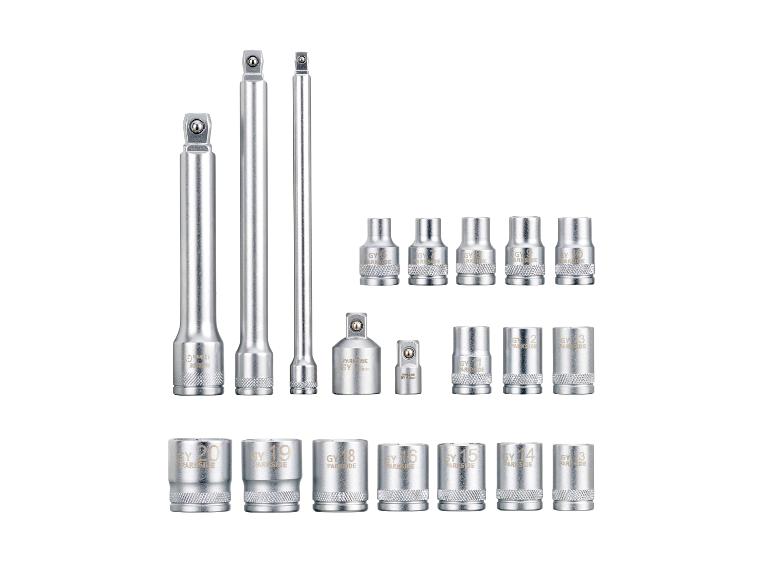 Parkside Steckschlüsselsatz mit verschiedenen Größen und Verlängerungen.