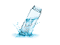 In Wasser fallende Glasflasche mit Brausetabletten in einem Wirbel.