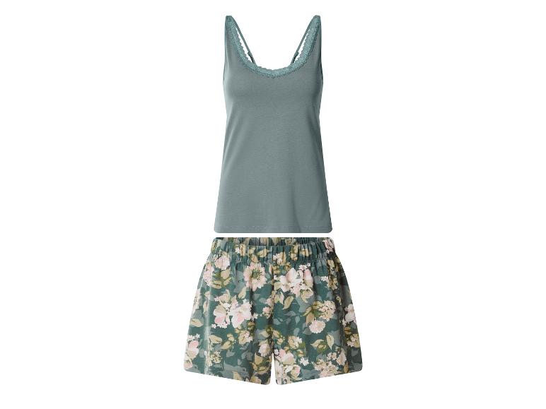 Damen-Pyjama mit grünem Spitzentop und floralen Shorts.