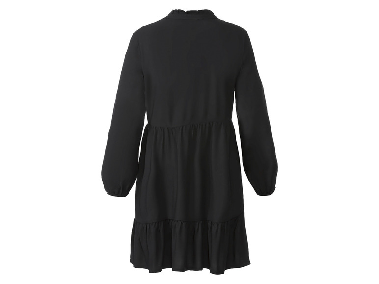 Schwarzes Kleid mit langen Ärmeln und Rüschen am Saum.