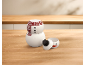 Zwei Schneemann-förmige Behälter mit rotem Schal und Gesicht auf einem Holztisch.