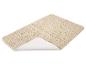 Beige Badematte mit Rillen und rutschfester Unterseite