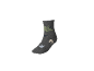Graue Socken mit Dinosaurier- und Fußabdruckmustern.