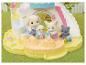 SYLVANIAN FAMILIES Erlebniskindergarten mit Sandkasten, Pool und vier Figuren