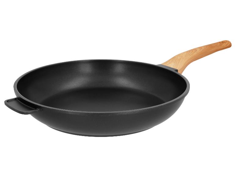 Schwarze Pfanne mit Holzgriff und Zusatzgriff