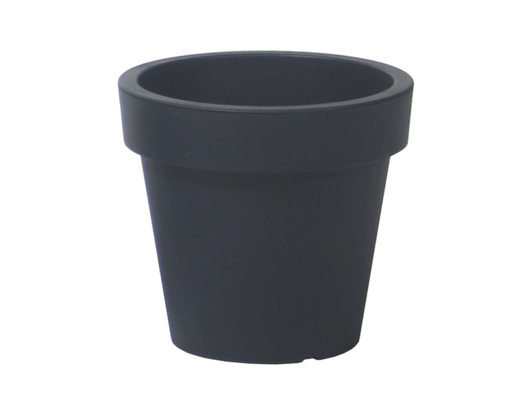 Ein schwarzer Plastiktopf.