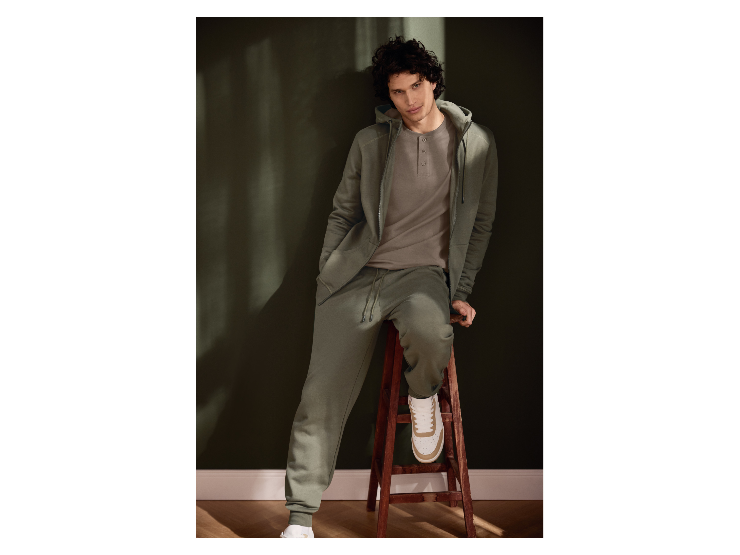 Thumbnail - esmara Men Herren Langarmshirt (light brown, M (48/50))