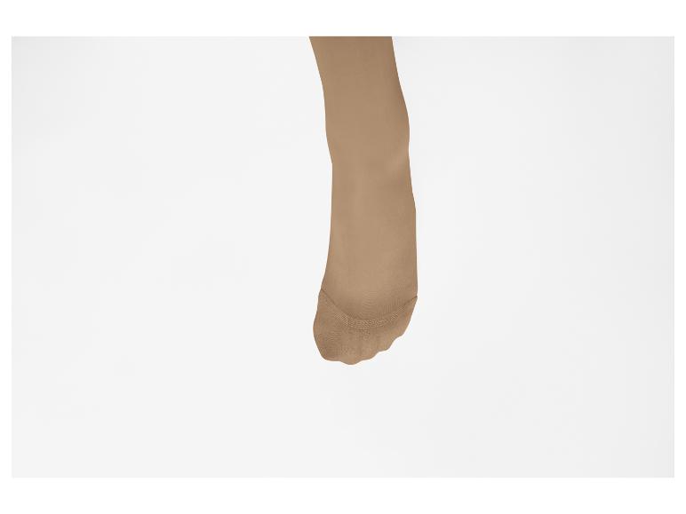 Hautfarbene Damensocken.