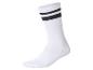 Weißer Sportsocken mit zwei schwarzen Streifen am Bündchen