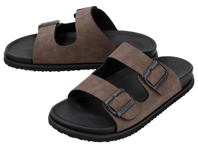 Braune Sandalen mit zwei Riemen und schwarzen Schnallen, schwarze Sohle.