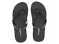Schwarze Flip-Flops mit Livergy-Logo.