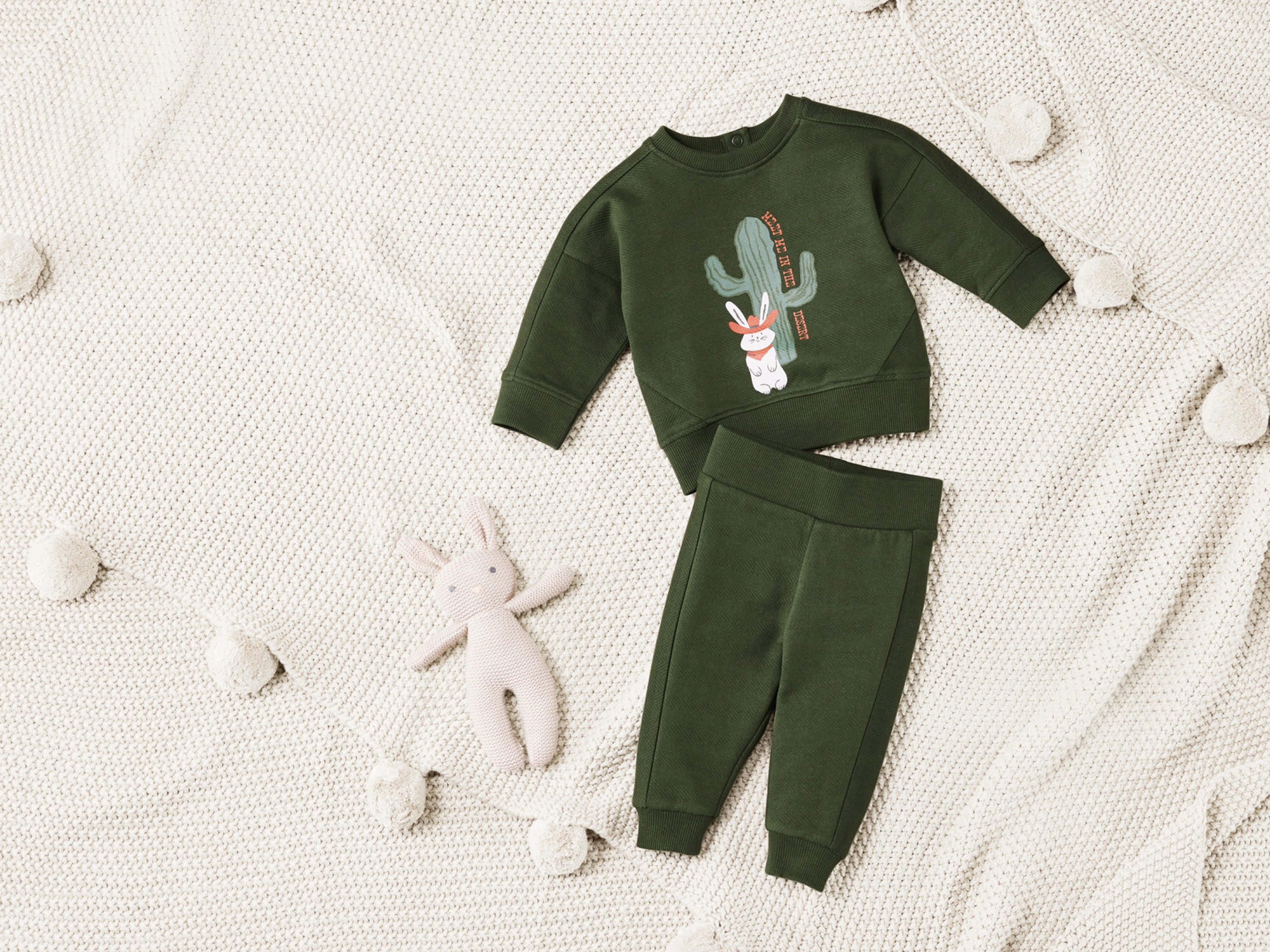 LUPILU® Baby Jogginganzug aus reiner Bio-Baumwolle (Dunkelgrün, 50/56) – Bild 2 von 4