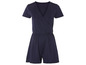 Ein dunkelblauer Jumpsuit mit kurzen Ärmeln.