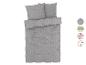 Grauer Bettwäsche-Set mit Struktur und passenden Kissenbezügen.
