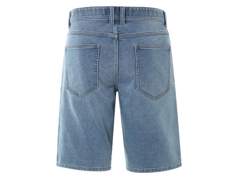 Hellblaue Jeans-Shorts, Rückansicht.