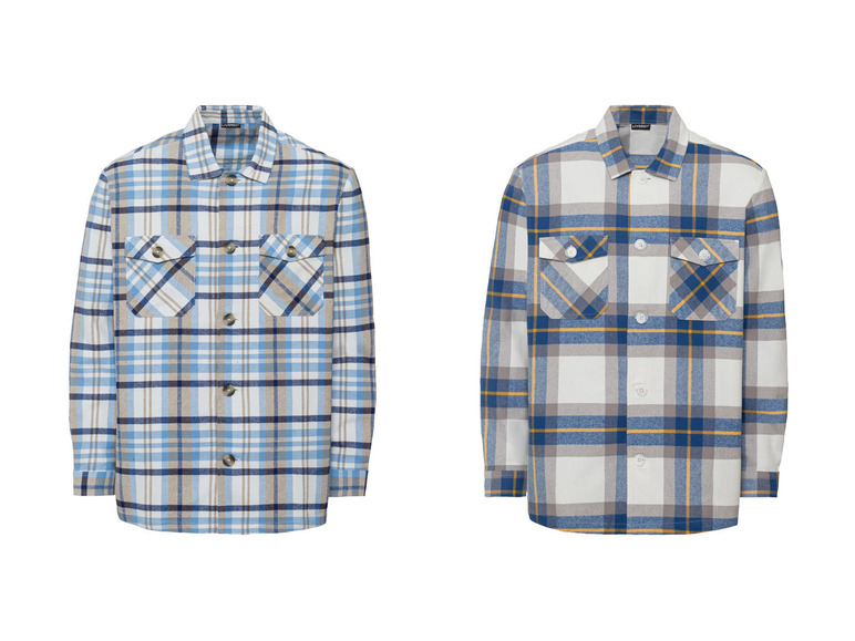 Zwei lange, karierte Hemden mit Knöpfen