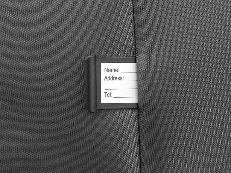 Ein schwarzes Gepäckanhänger mit Platz für Name, Adresse und Telefonnummer.