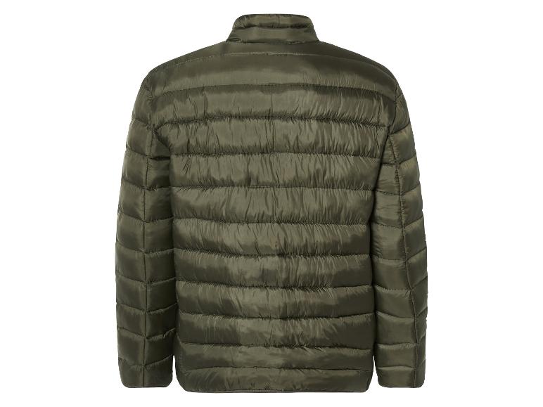 Olivengrüne gesteppte Daunenjacke.