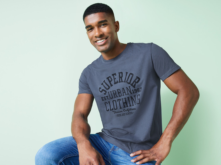 Gehe zu Vollbildansicht: LIVERGY® Herren T-Shirt mit Print aus reiner Baumwolle - Bild 2