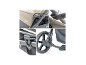 Details des BABYGO Evolution 3in1 Kinderwagens mit Rädern und Faltmechanismus.