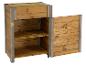 Holz-Hochbeet mit Ablagefächern und Tür auf Rollen