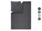 Dunkelgraues Musselin-Bettwäsche-Set mit Kissen und Bettbezug.