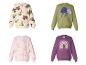 Kinder-Sweatshirts: eines mit Lastwagen und Baggern, eines mit Dinosauriern, eines mit Ballerinas und eines mit einem Regenbogen.