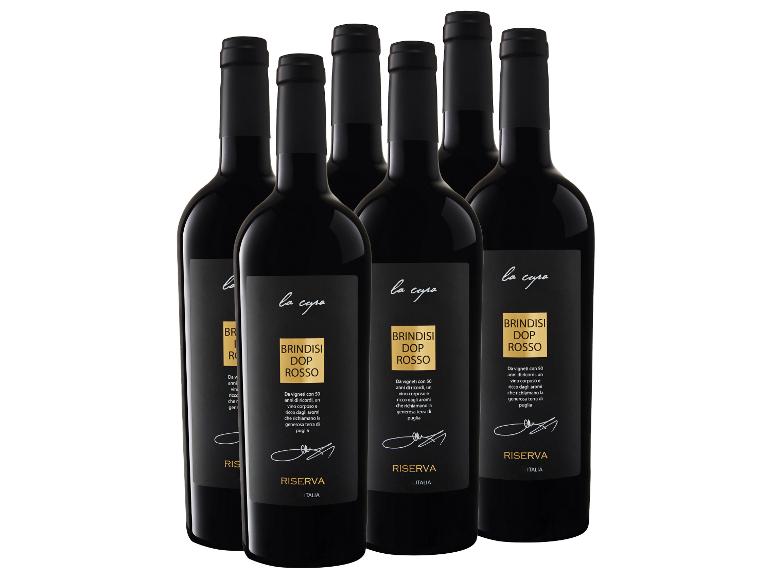 Sechs Flaschen Rotwein mit schwarzen und goldenen Etiketten, mit italienischem Text.