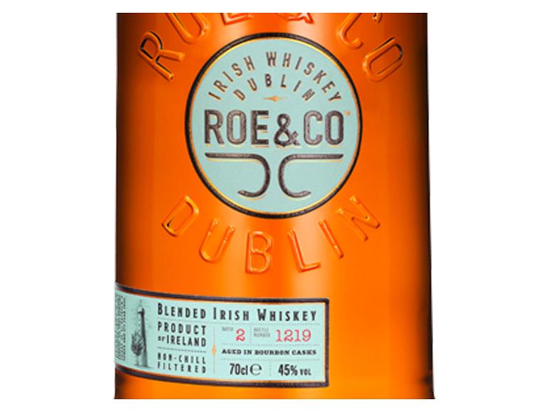 Flasche Roe & Co. Irish Whiskey aus Dublin.