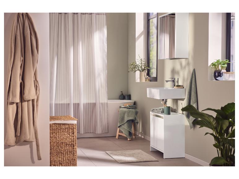 LIVARNO home Waschbeckenunterschrank Oslo in einem modernen Badezimmer.