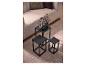 Schwarzes Beistelltisch-Set von LIVARNO home neben dem Sofa.