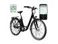 Schwarzes E-Bike mit Smartphone, das eine Navigations- und Fahr-App anzeigt.