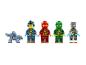 Vier LEGO Ninjago Minifiguren und ein Eisdrache.