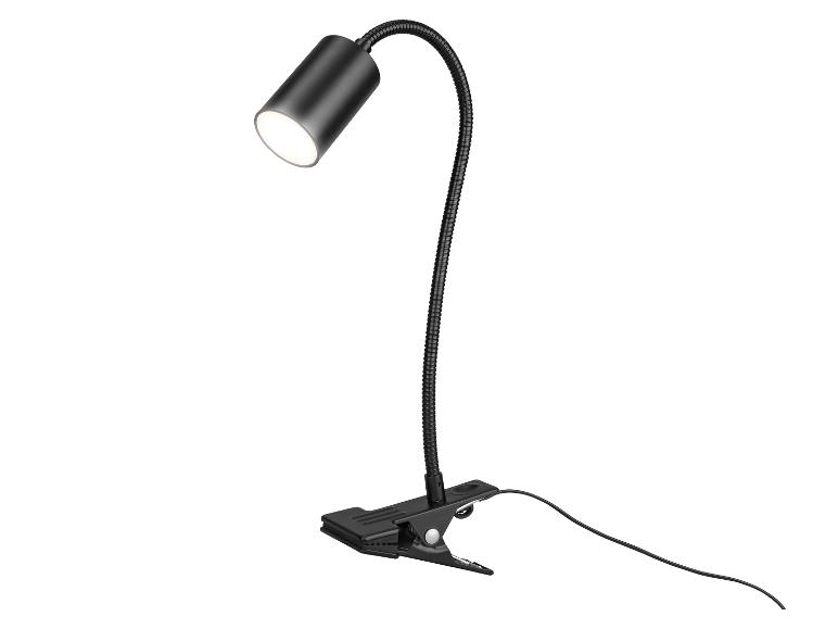 Schwarze Schreibtischlampe mit Klemme und flexiblem Arm, die helles Licht spendet.