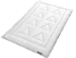 Weißer gesteppter Matratzentopper mit geometrischem Muster