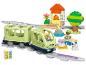 Lego Duplo Eisenbahnset mit Zug, Bahnhof, Figuren und Tieren auf weißem Hintergrund.