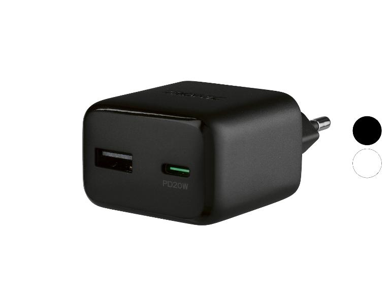 Schwarzes Wandladegerät mit USB-A- und USB-C-Anschlüssen (PD20W), in Schwarz und Weiß.