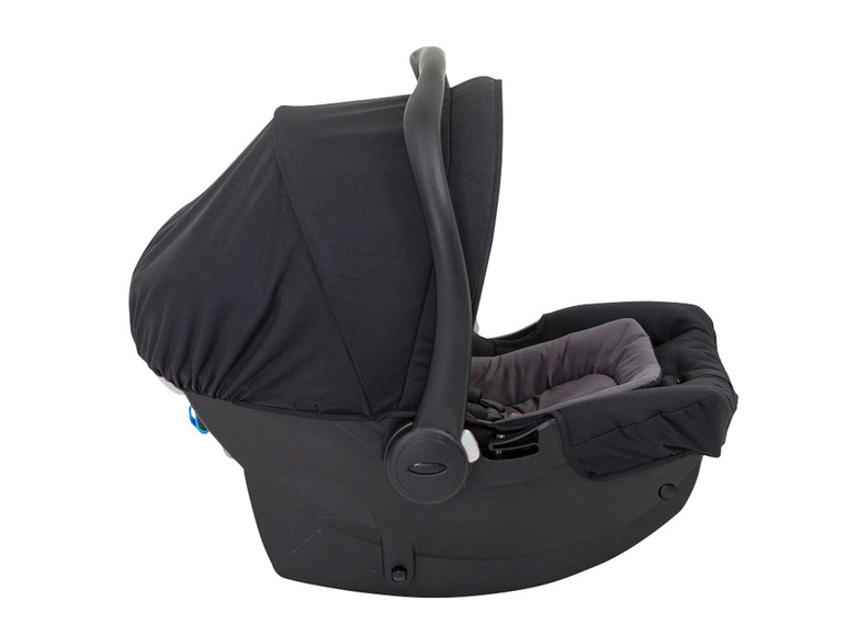 Ein schwarzer Babyautositz mit Sonnenverdeck.