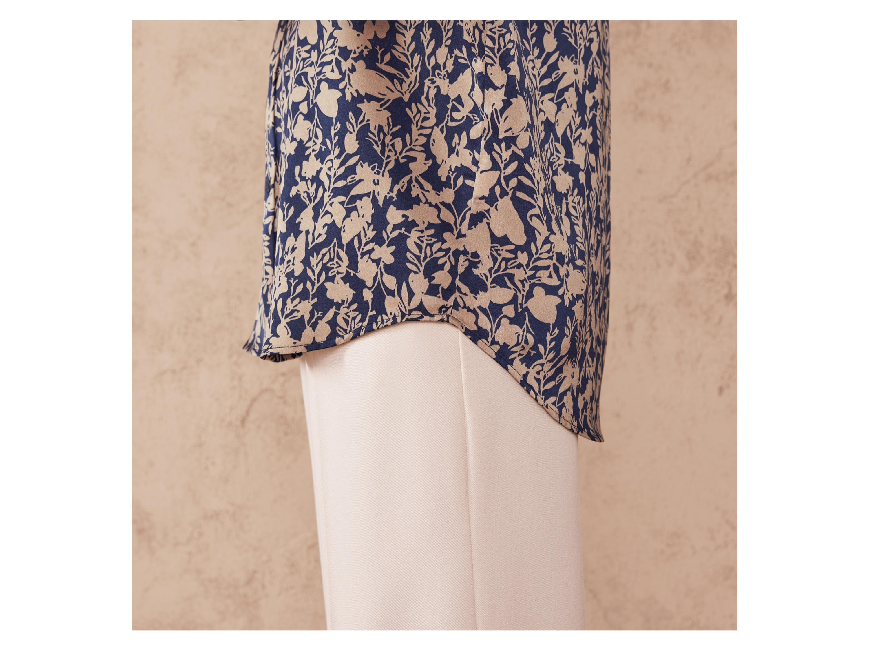 Thumbnail - esmara® Damen Bluse Satin (38, blau/bronze)