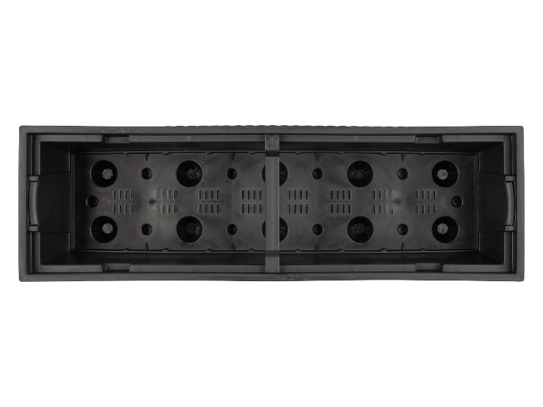 Schwarzer Kunststoff-Pflanzkasten mit Drainagesystem, Draufsicht