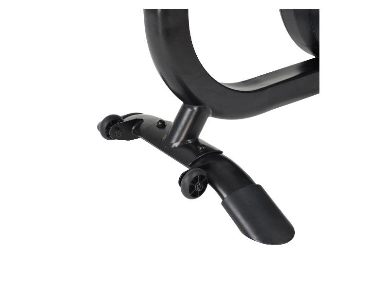 Schwarze Fitnessgerätebasis mit Transporträdern.