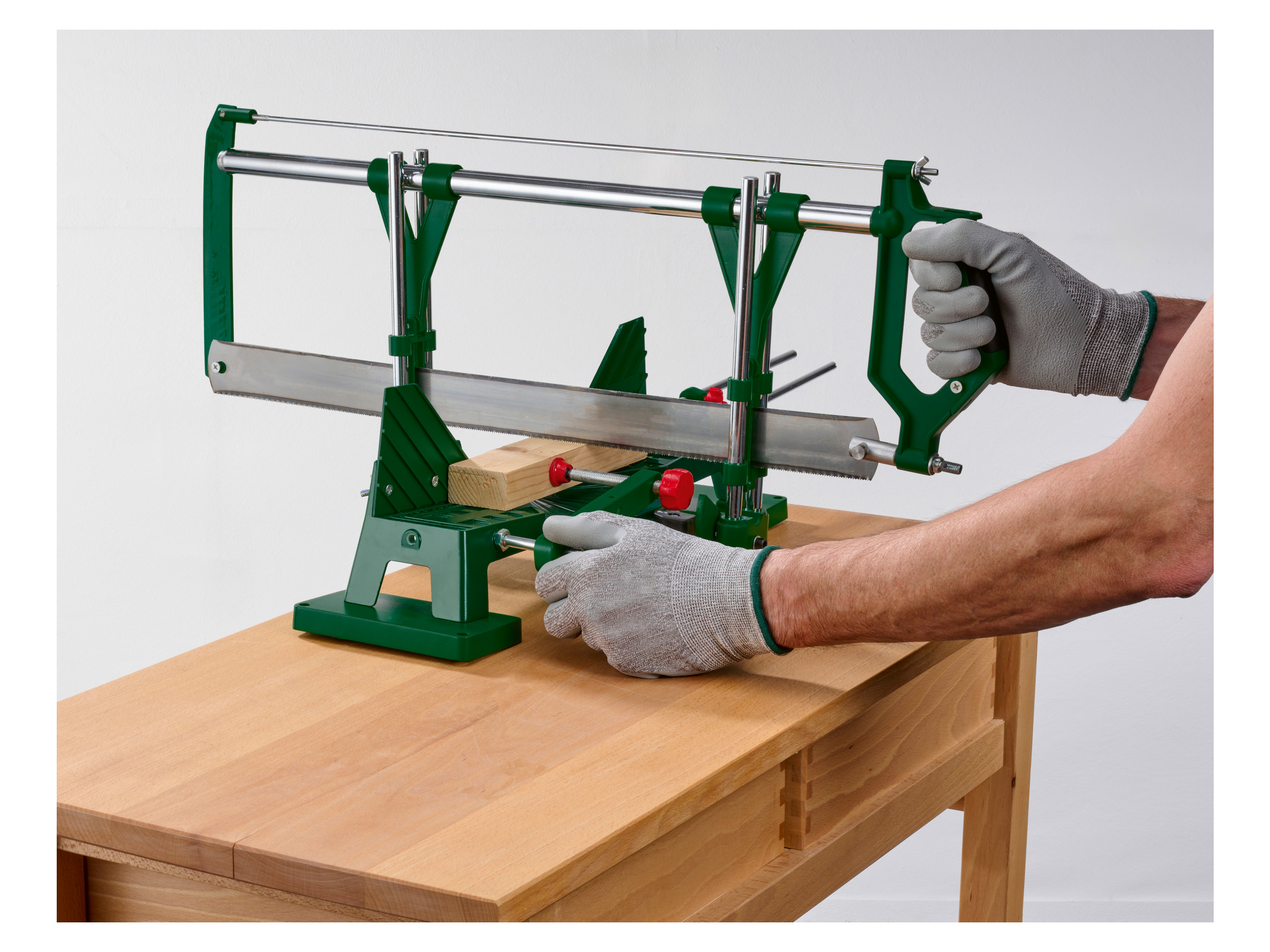 Thumbnail - PARKSIDE® Doppelgehrungssäge, 600 mm, für Holz und Kunststoff