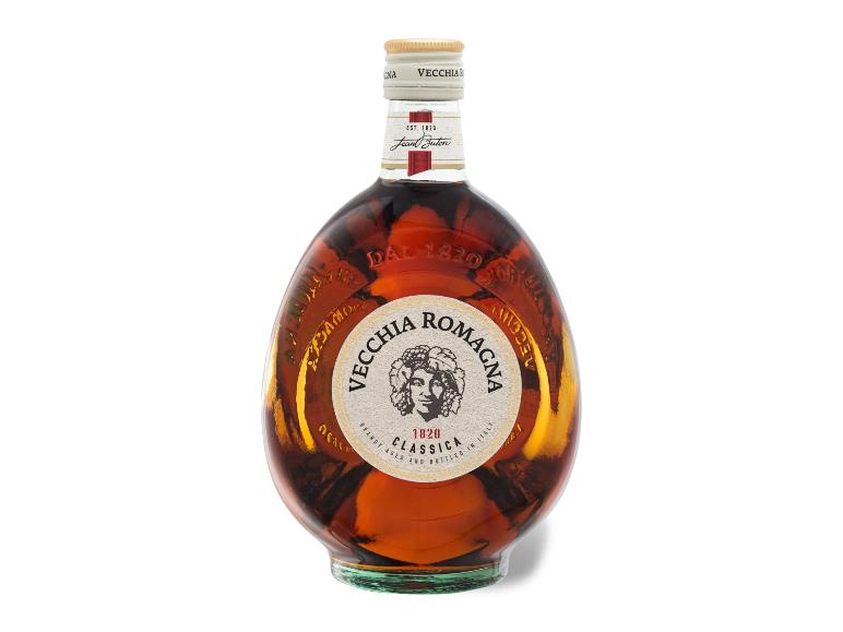 Flasche Brandy mit klassischem Etikett, das einen Frauenkopf und Trauben zeigt.