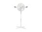Weißer Standventilator mit Schwenkfunktion, durch Pfeile angezeigt.
