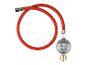 Roter Gasschlauch mit Druckregler für Propan, 50 mbar, 1,5 kg/h Leistung.