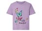 Lila T-Shirt mit farbigem Schmetterlingsdruck und dem Text „hello beautiful“.